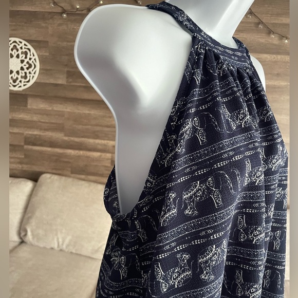 Navy Elephant Sleeveless Flowy Top Size Med - Picture 4 of 4
